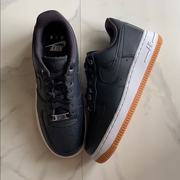NWT Nike Air Force 1 premium - Picture 6 of 7